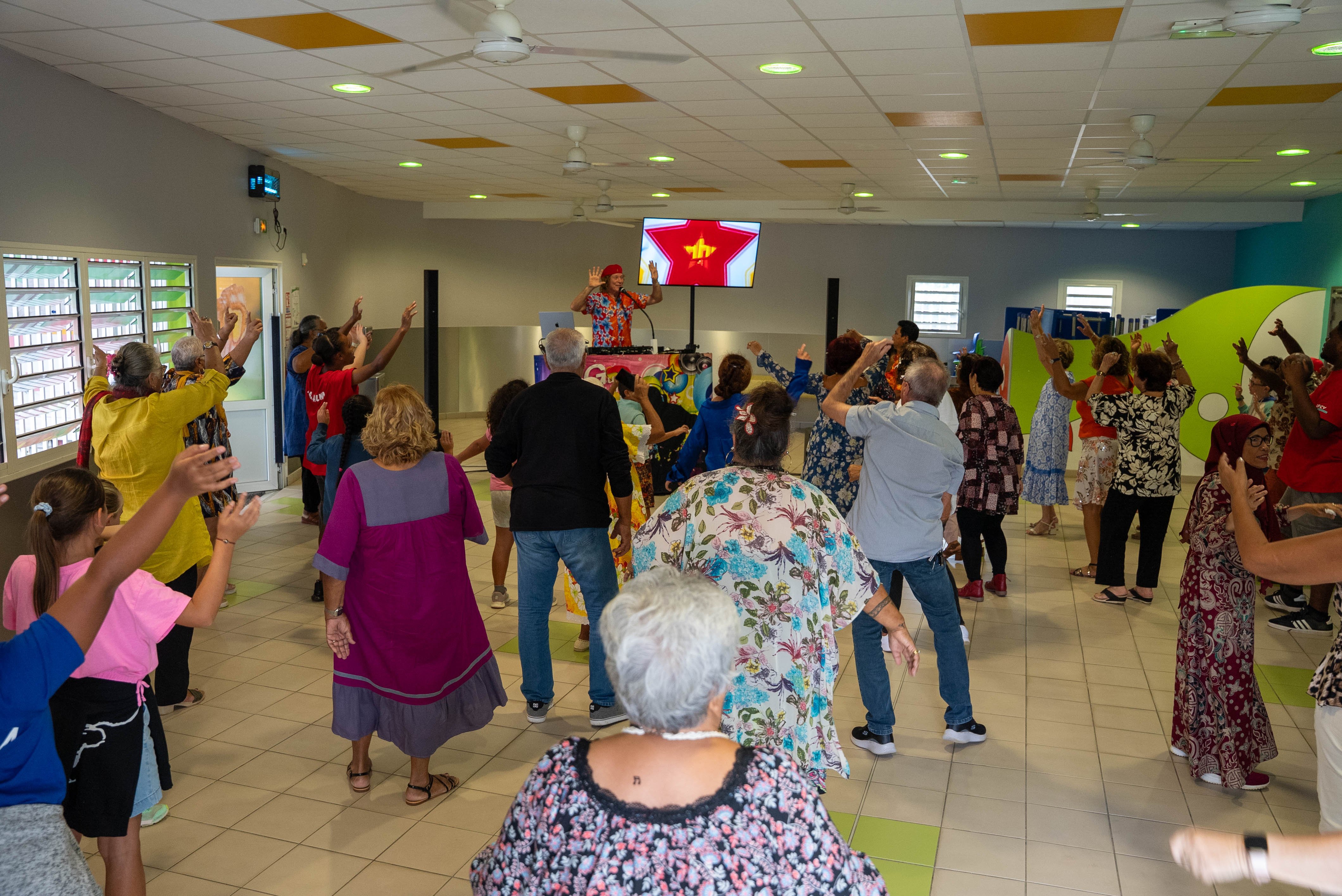 Thé dansant Séniors Juin-17.jpg