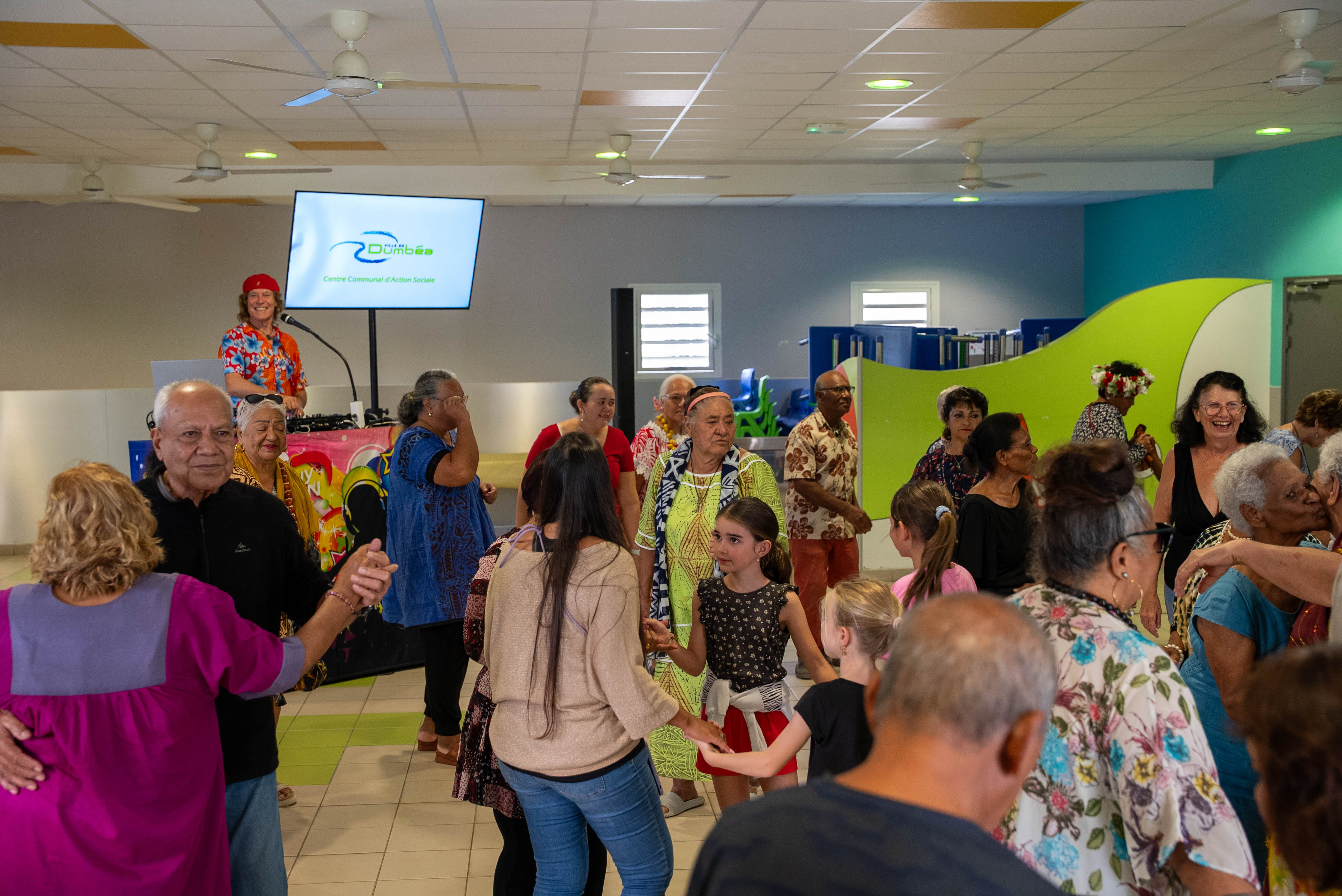 Thé dansant Séniors Juin-51.jpg