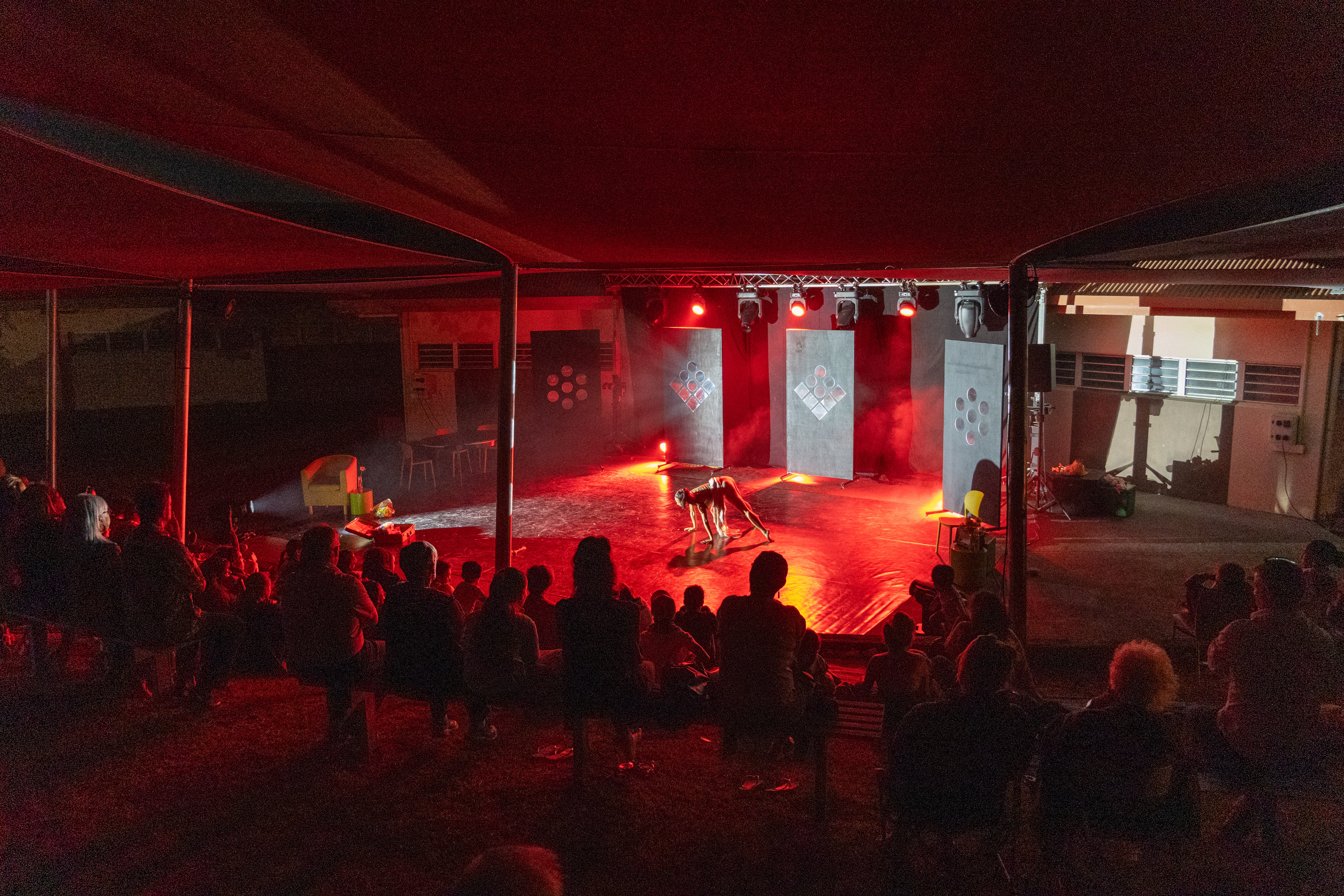 MDD - Spectacle Flower-49.jpg