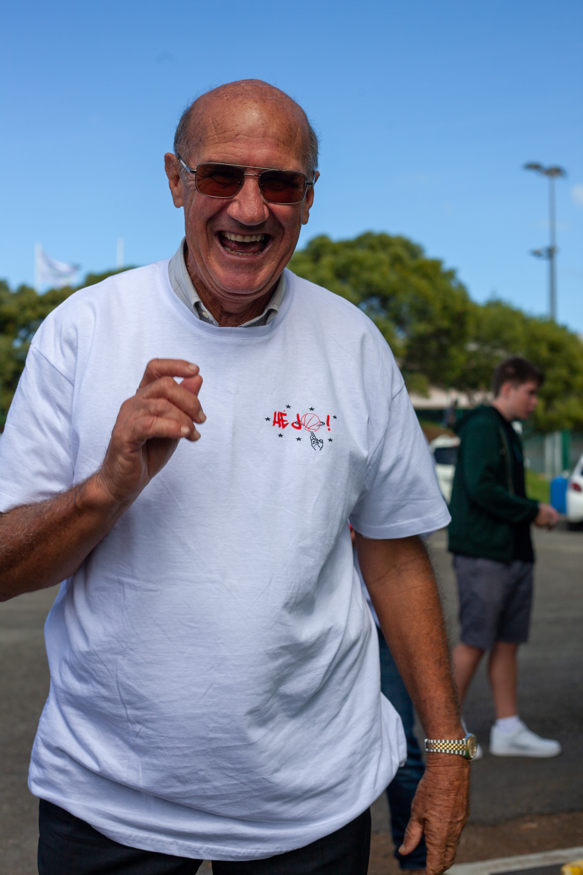 1651106163-60.jpg