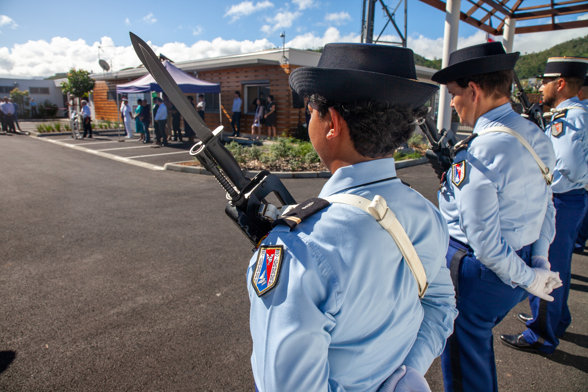 1651703719-35.jpg