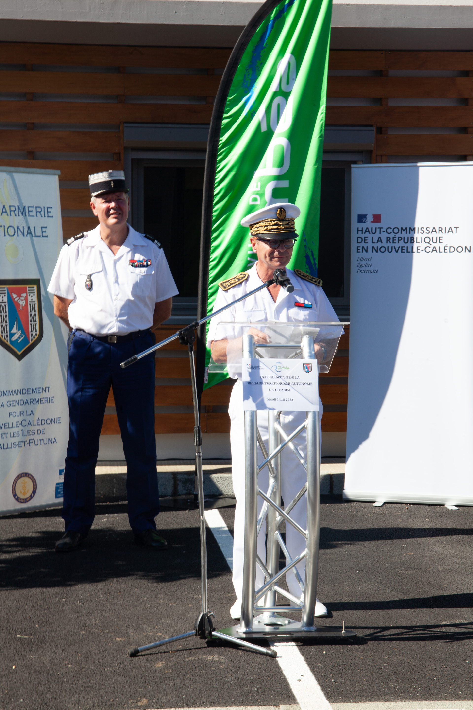 1651703835-37.jpg