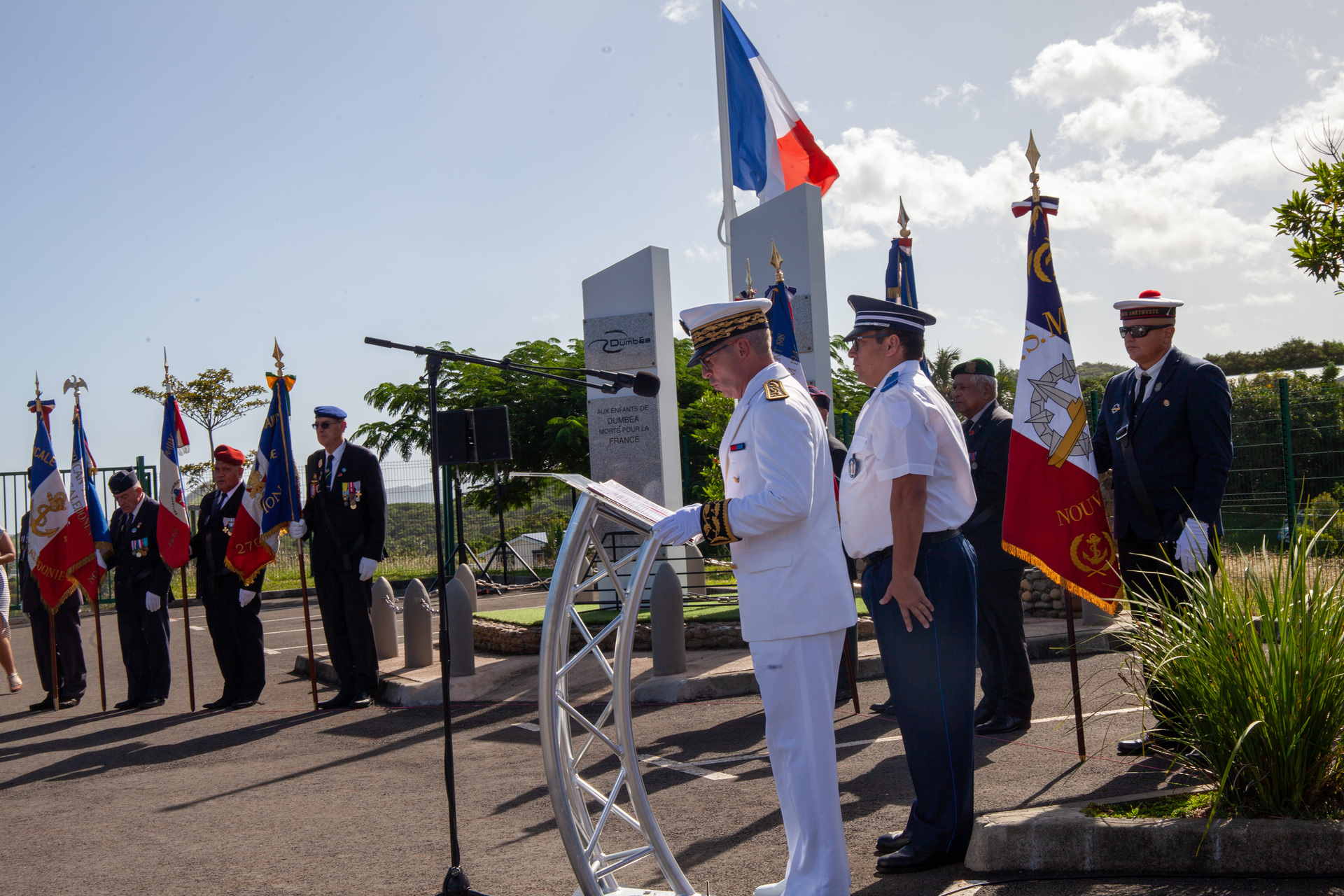 1652325080-50.jpg