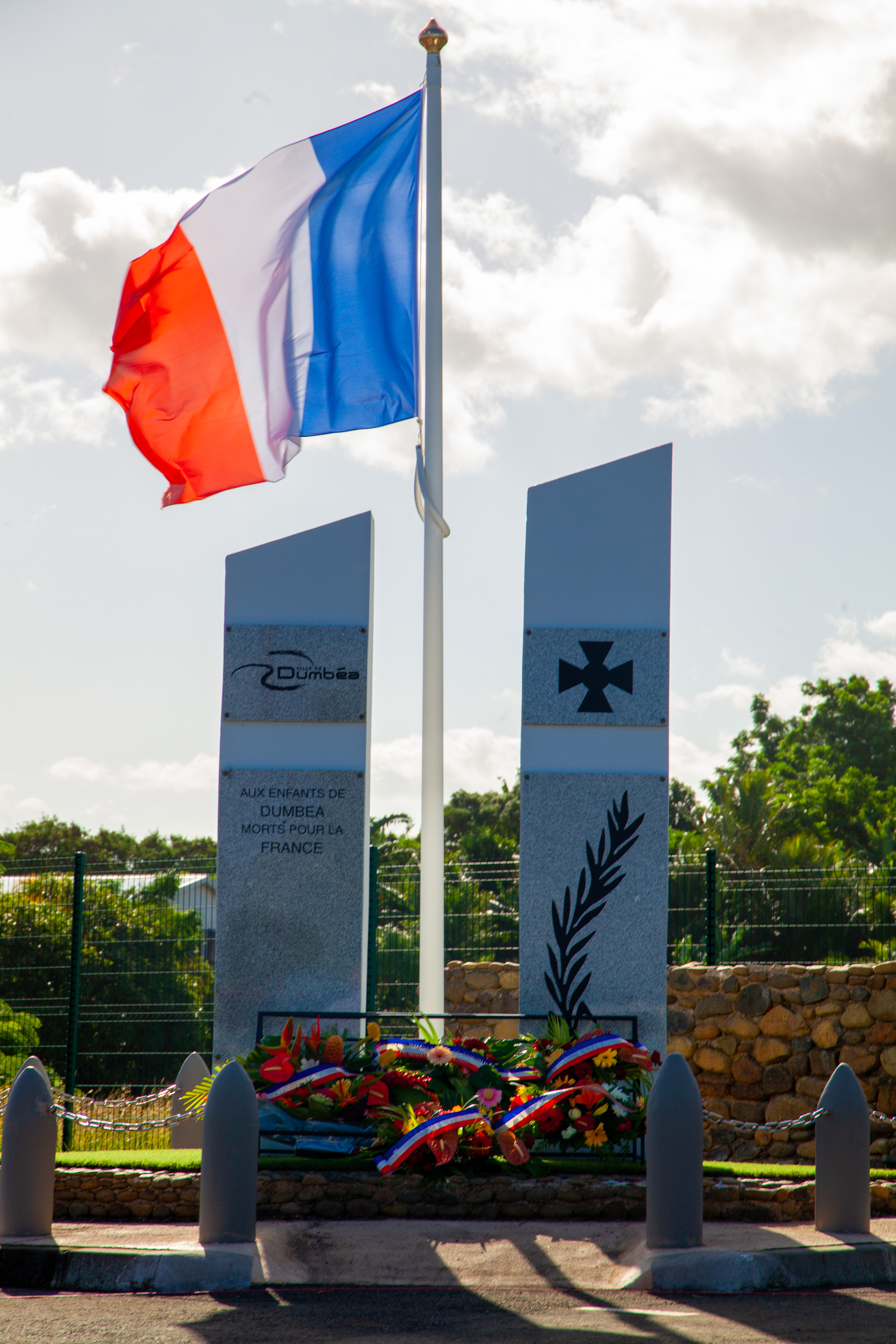 1652327245-108.jpg