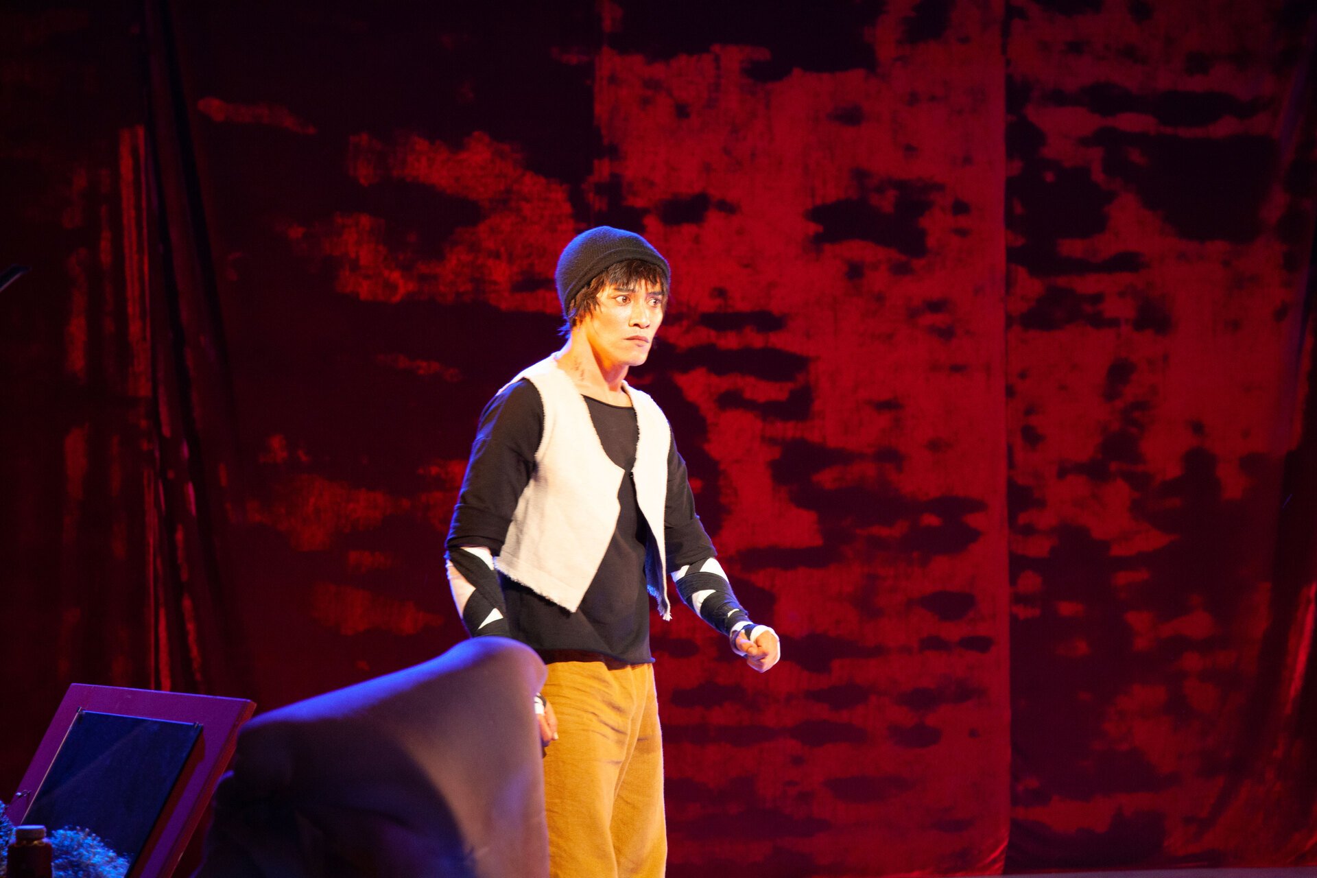 1664779834-10.jpg