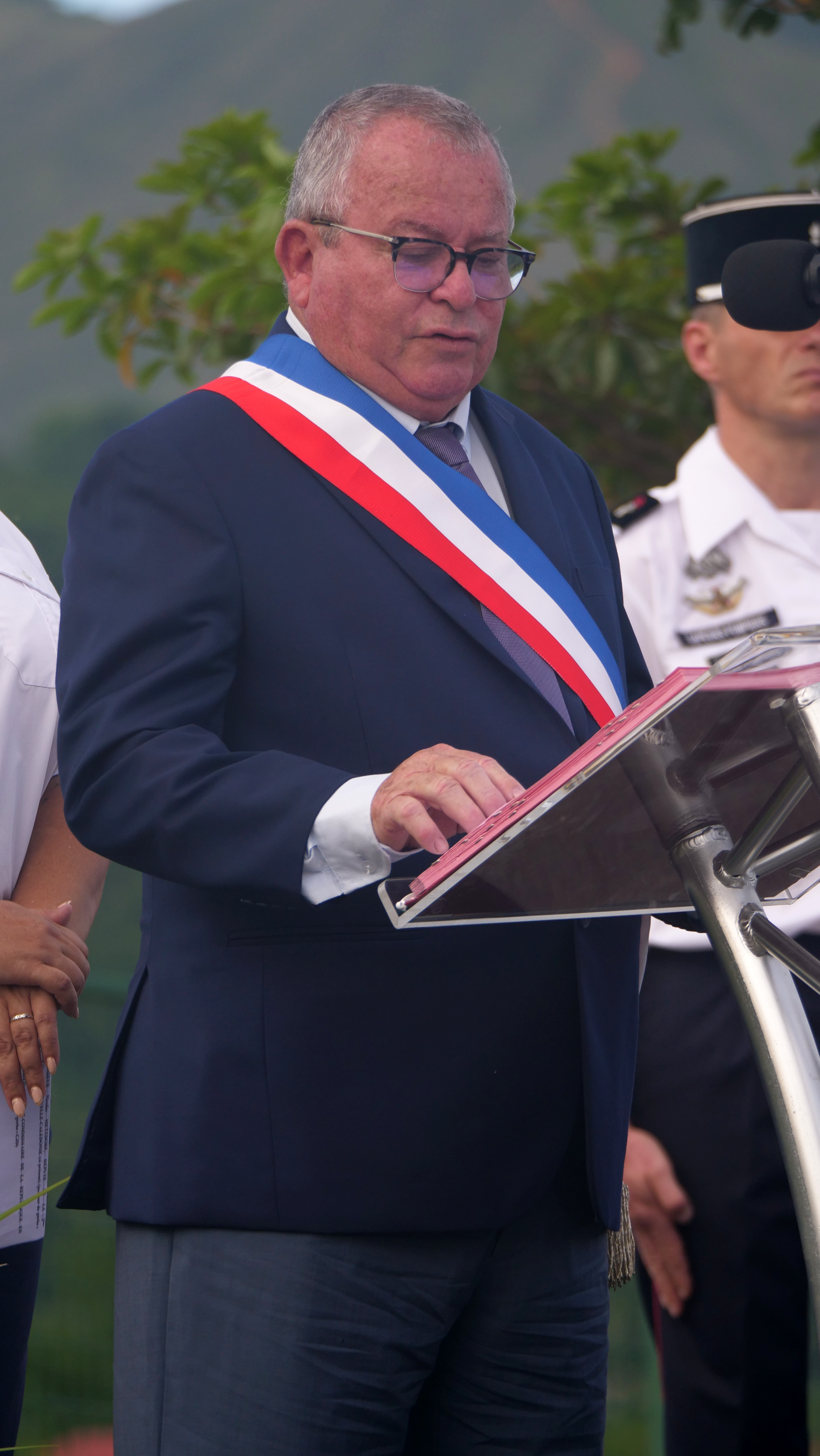 1683605211-113.png