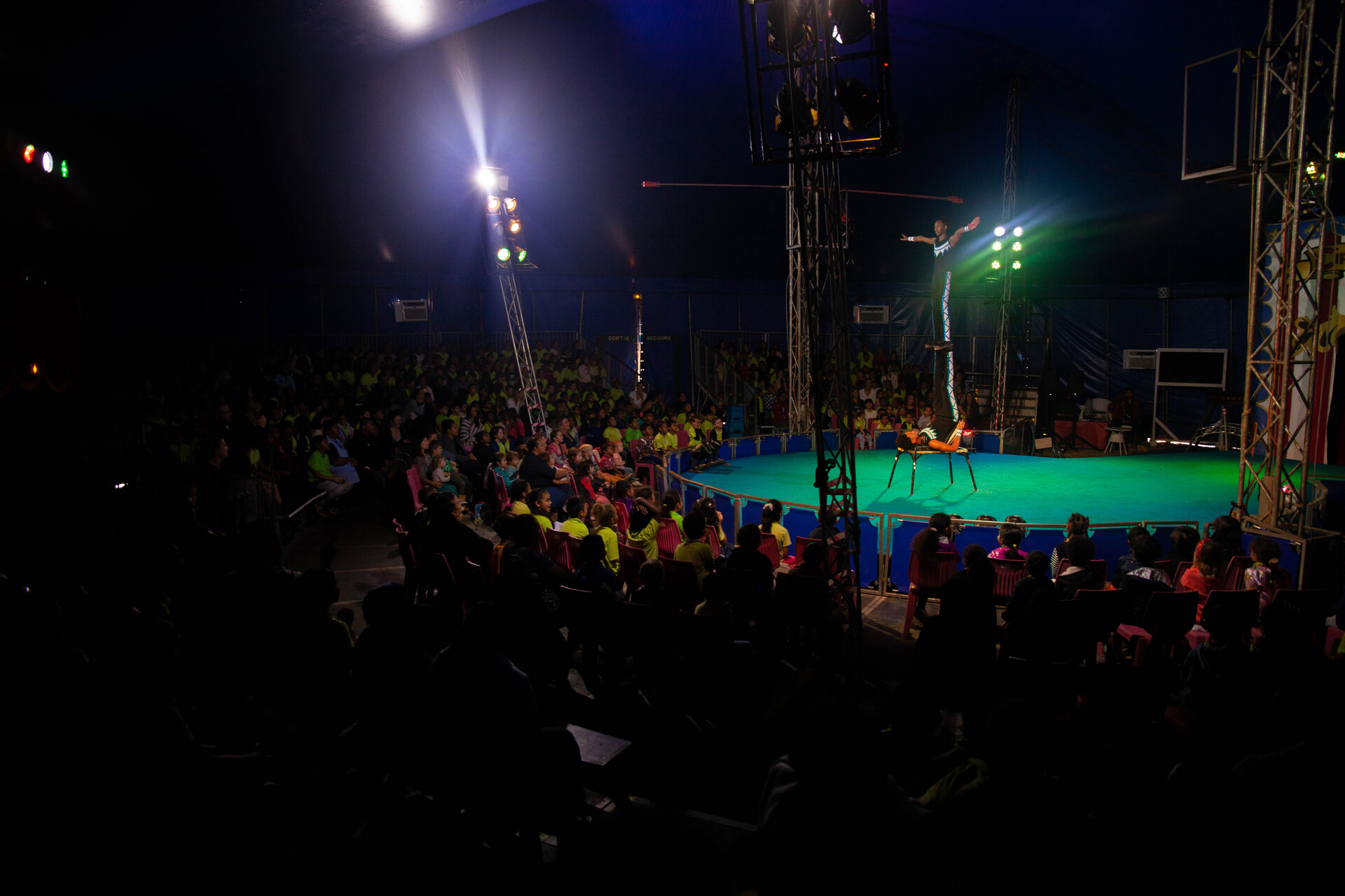 1695763112-8.jpg