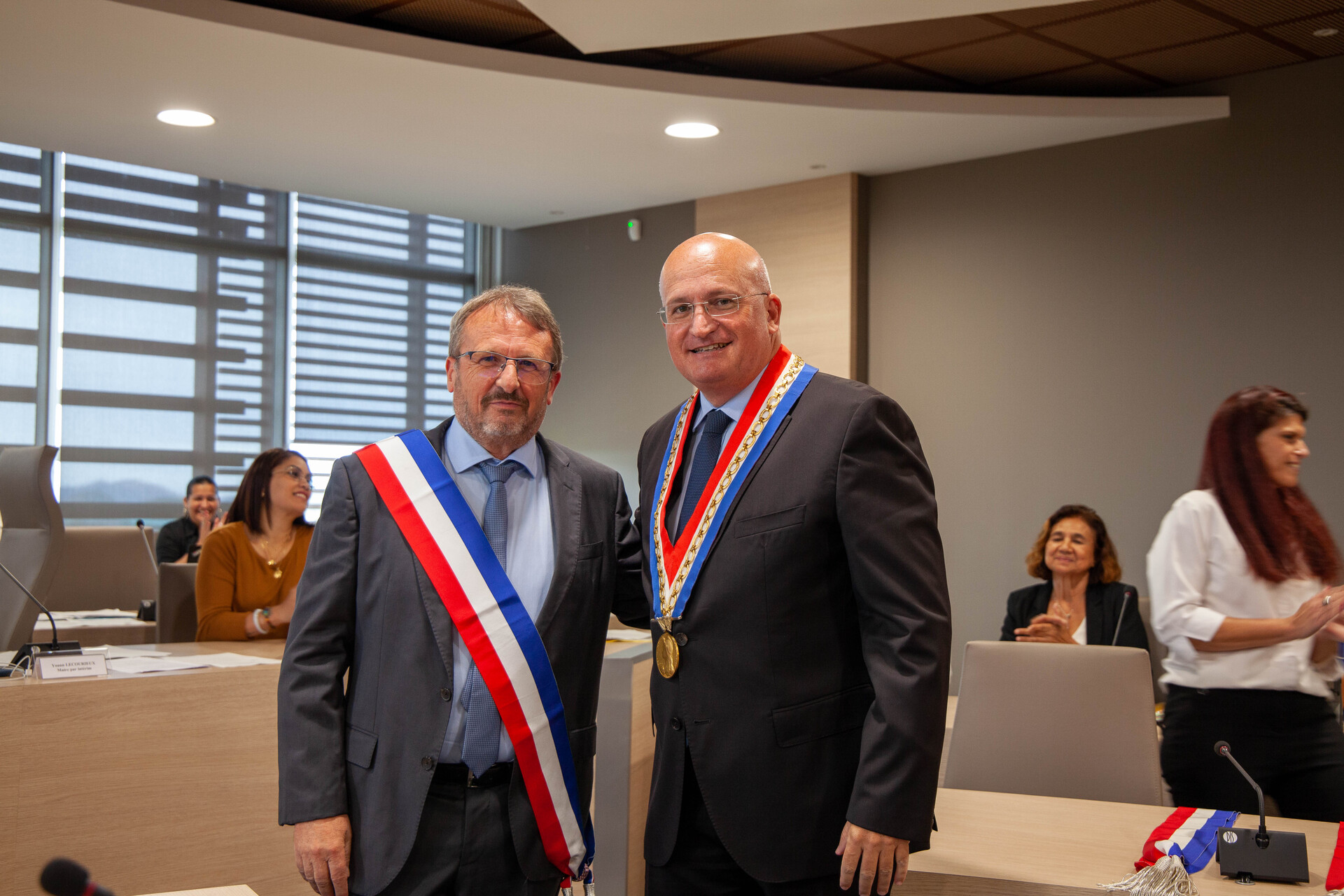 1697413623-47.jpg