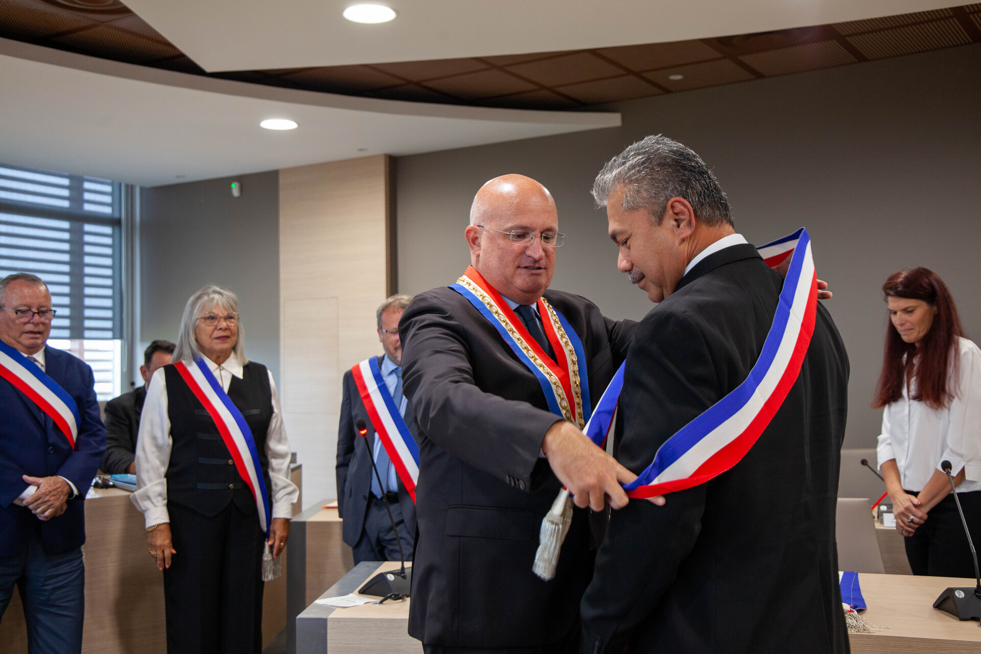 1697413725-56.jpg