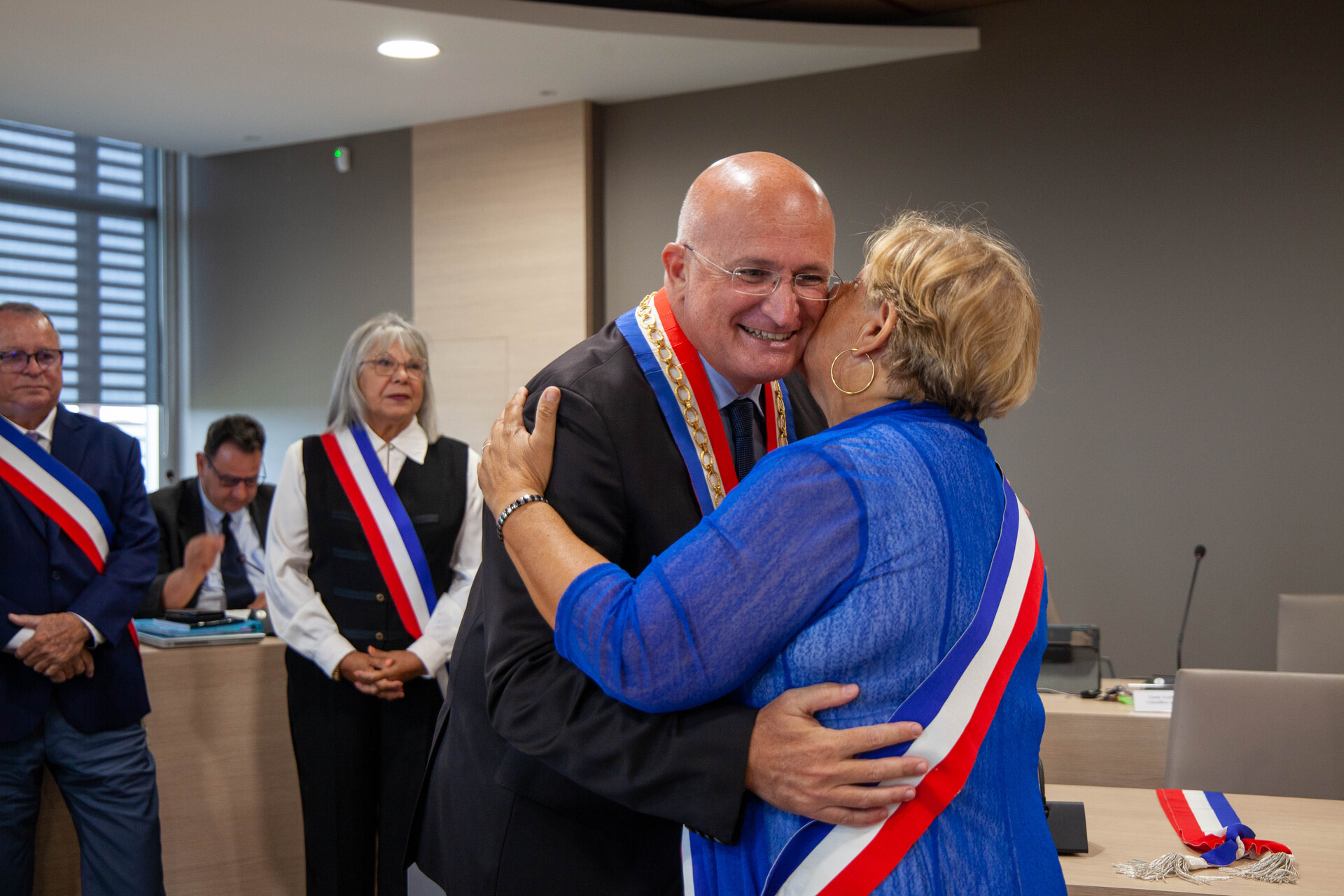 1697413745-59.jpg