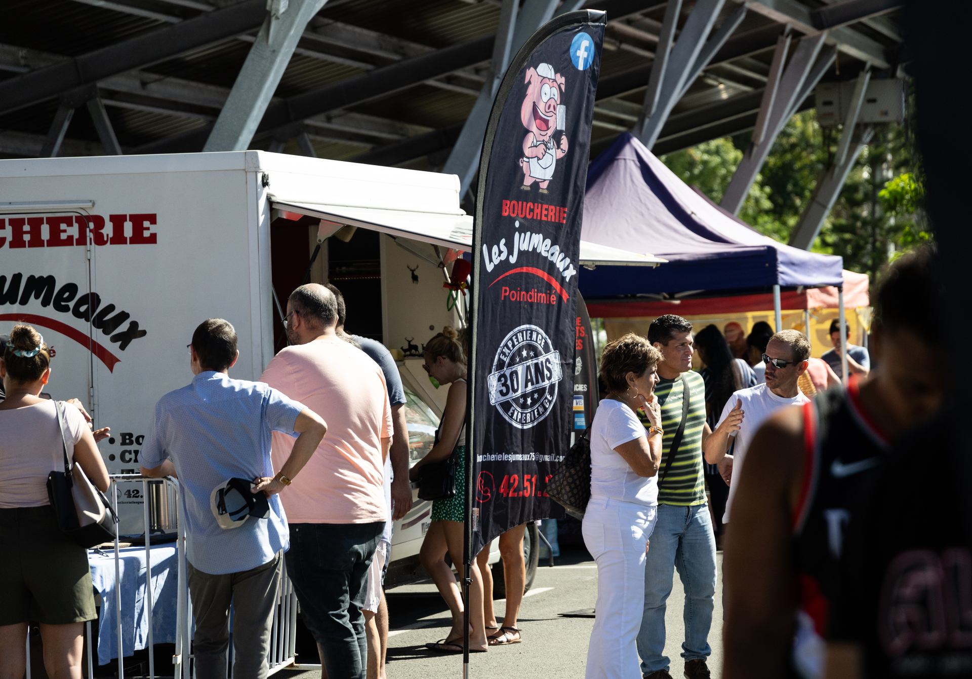 1709793512-marchededumbea-32.jpg