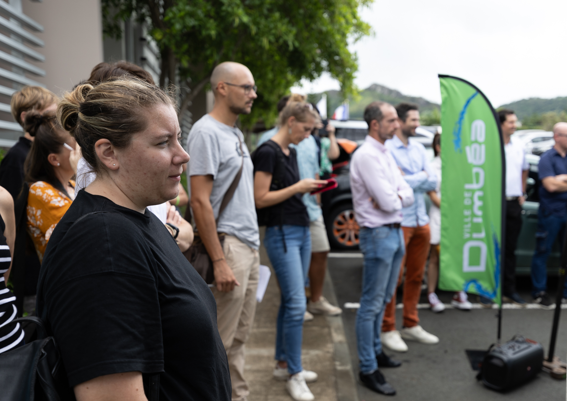 1712548345-inauguration-bornes-enercal-7.jpg