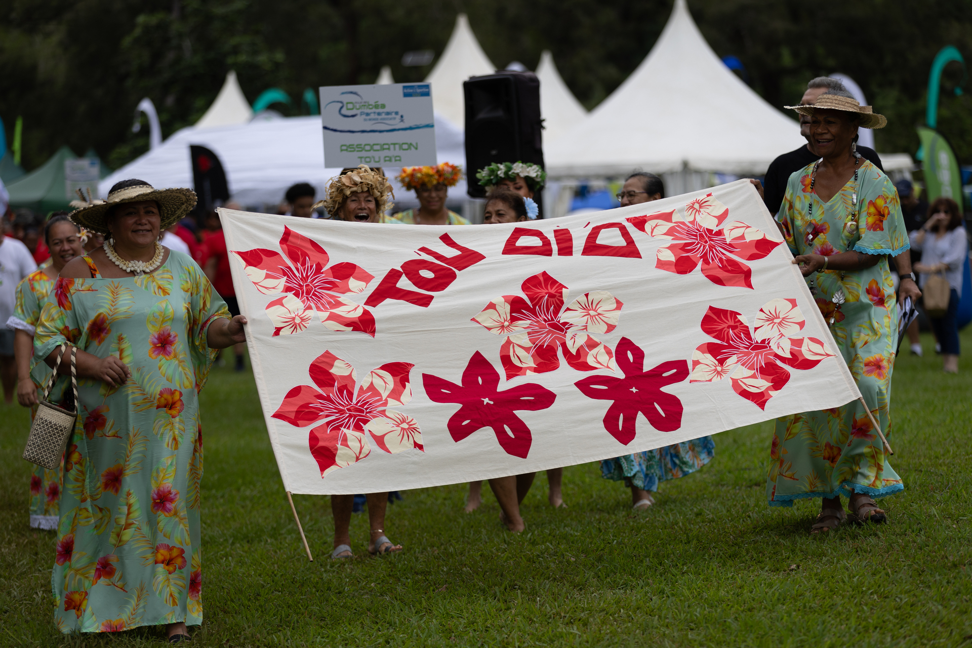 1714447979-fete-dumbea-samedi-46.jpg