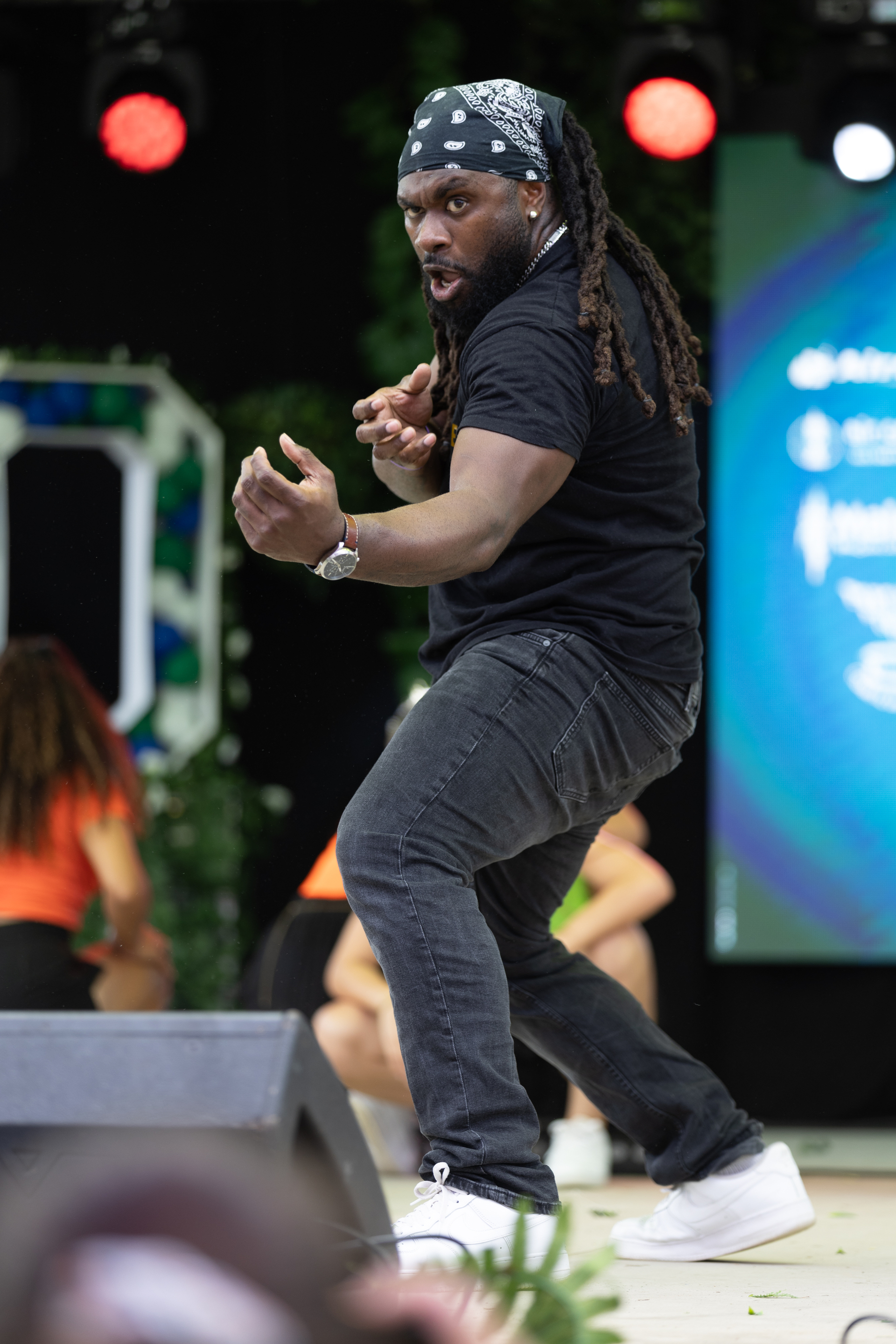 1714448875-fete-dumbea-samedi-75.jpg