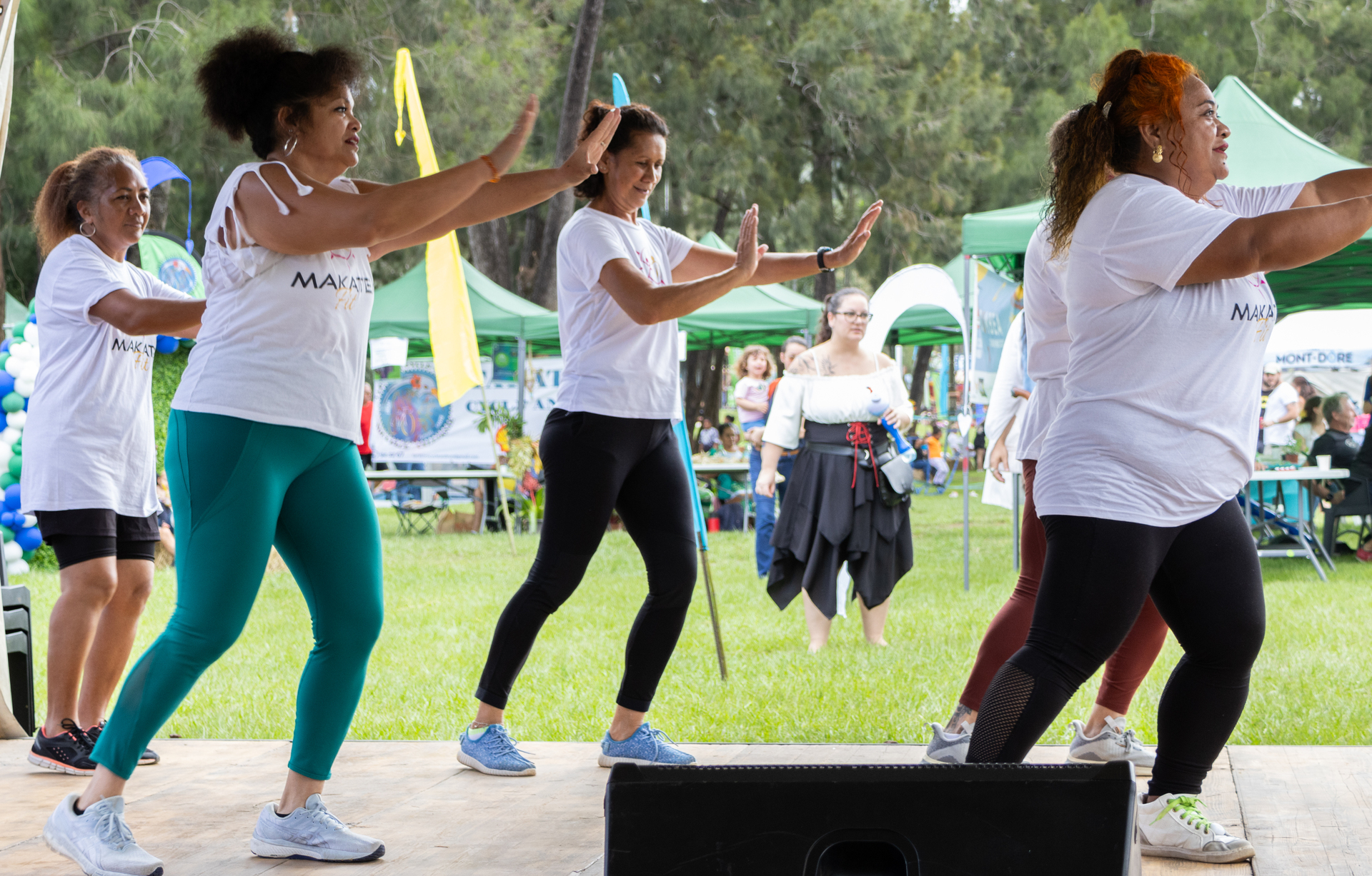 1714452183-fete-dumbea-samedi-116.jpg