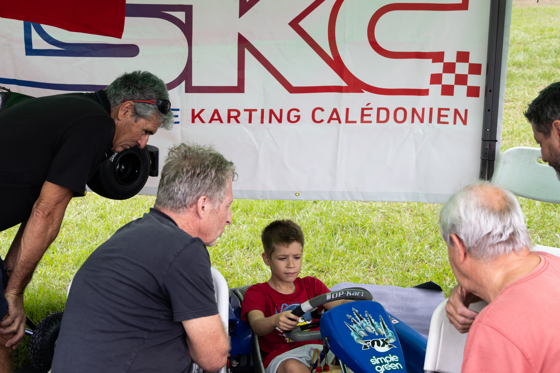 1714452233-fete-dumbea-samedi-118.jpg