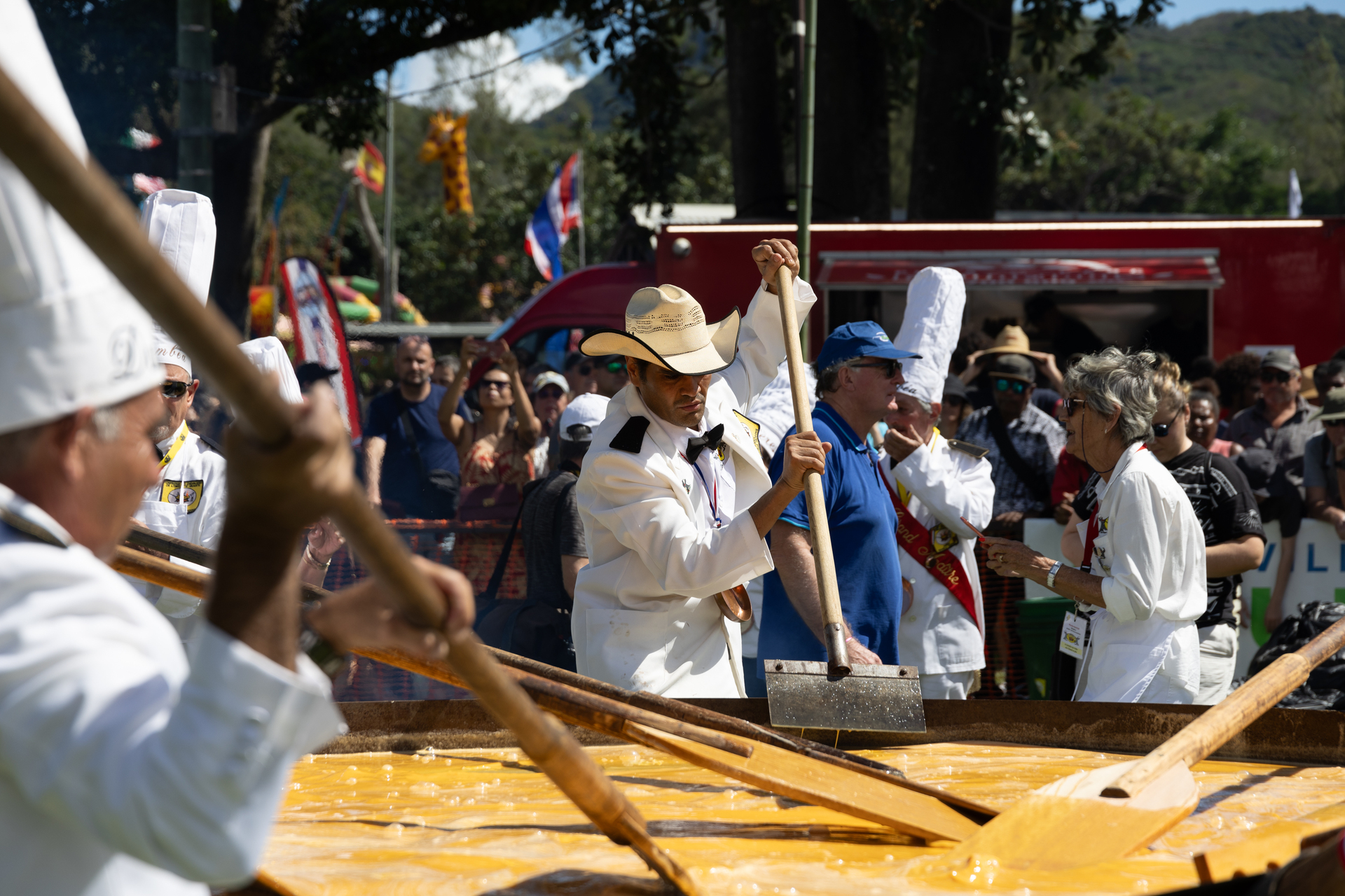 1714456655-fete-dumbea-dimanche-37.jpg