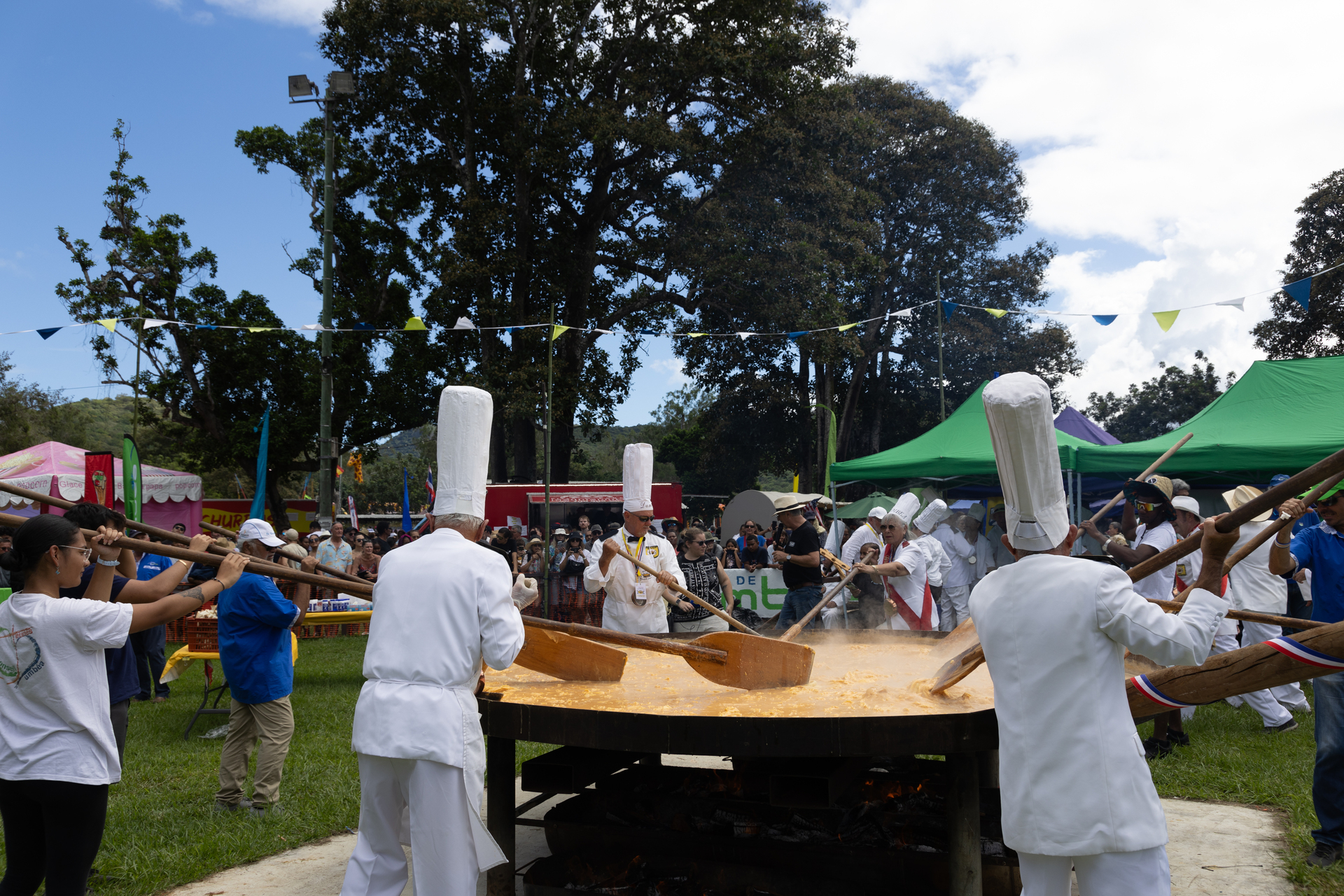 1714457330-fete-dumbea-dimanche-50.jpg