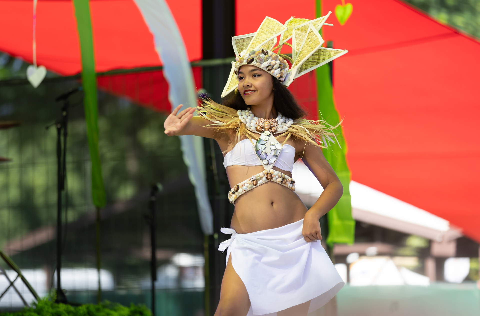 1714458095-fete-dumbea-dimanche-81.jpg