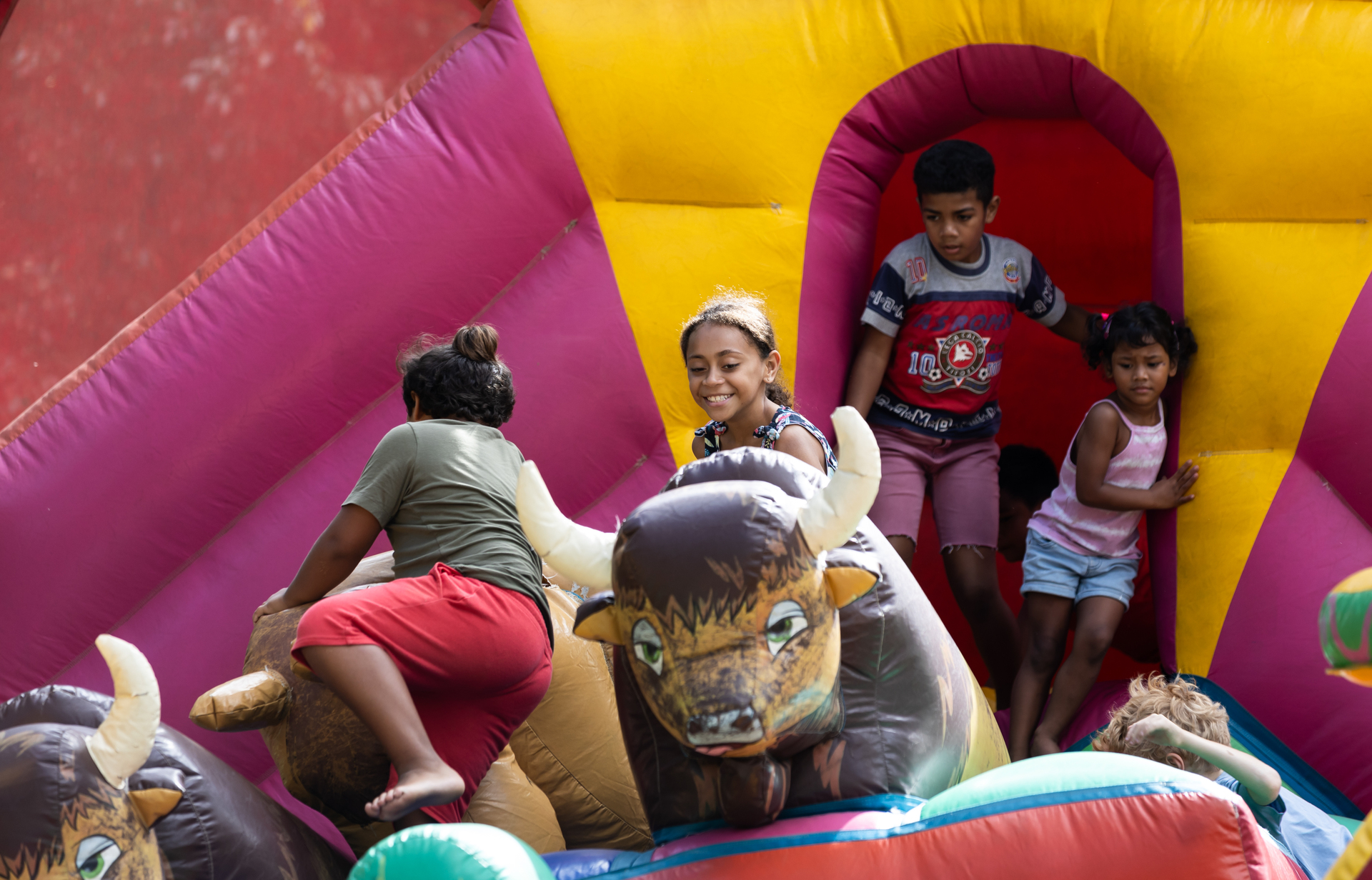1714458462-fete-dumbea-dimanche-95.jpg
